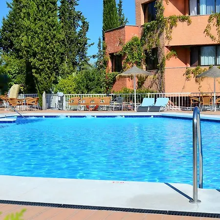 Porcel Alixares Hotel 4*
