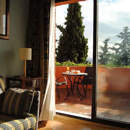 Porcel Alixares Hotel 4*