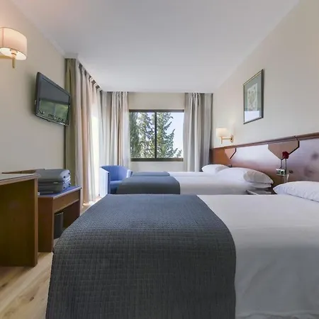 Porcel Alixares 4* Granada